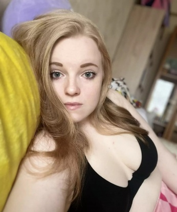 Екатерина, 24 года, 4 размер груди